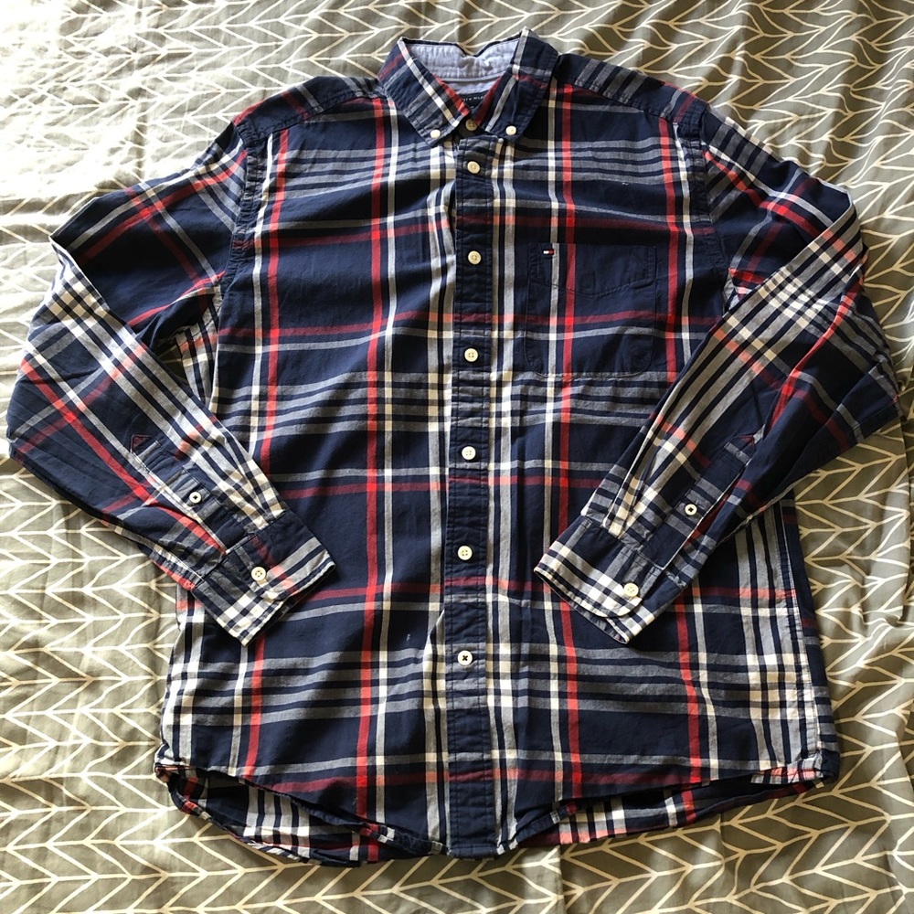Tommy Hilfiger Button up shirt | Size M